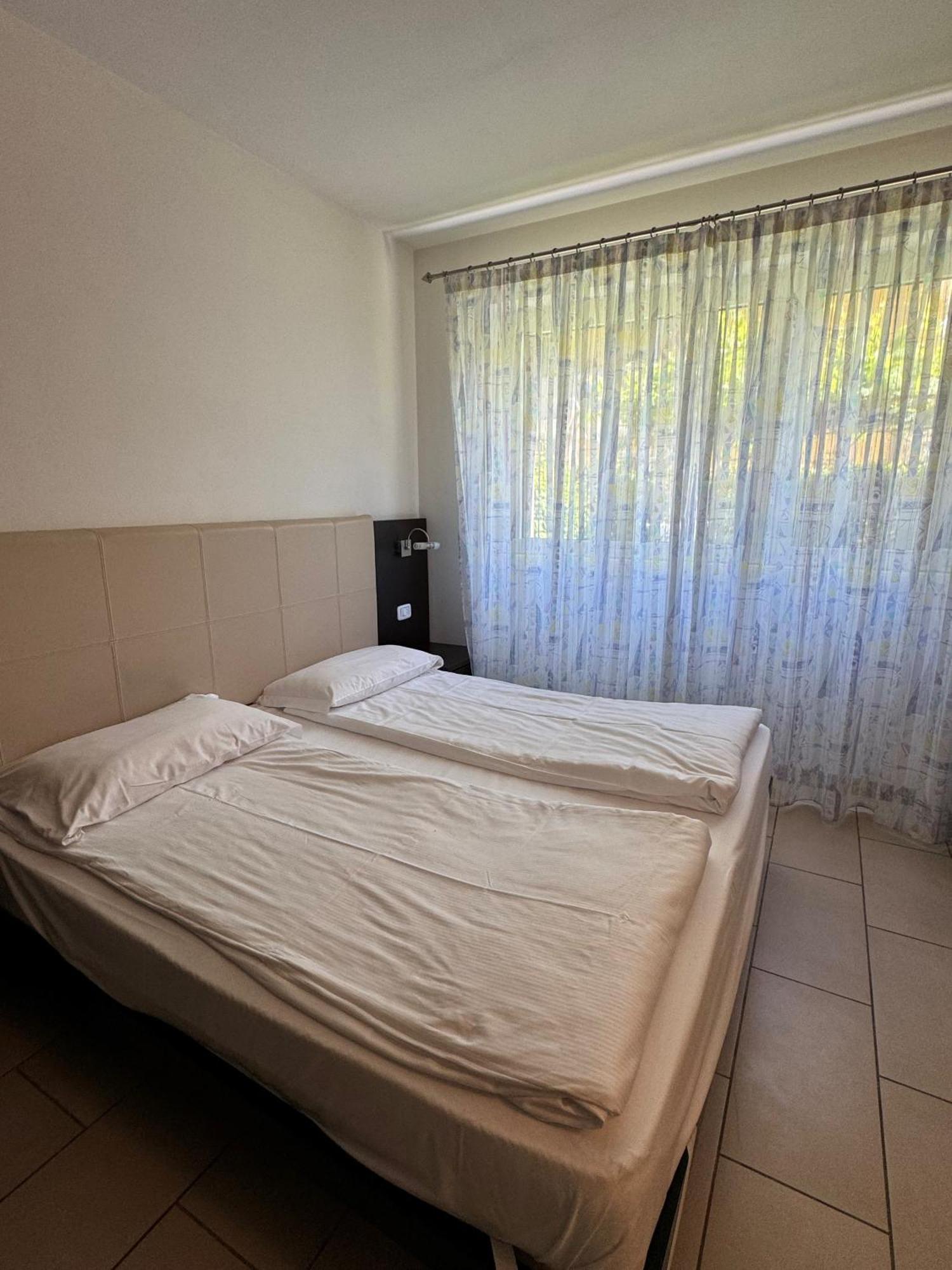 Casa Piccola Fewo Torbole Sul Garda Екстериор снимка