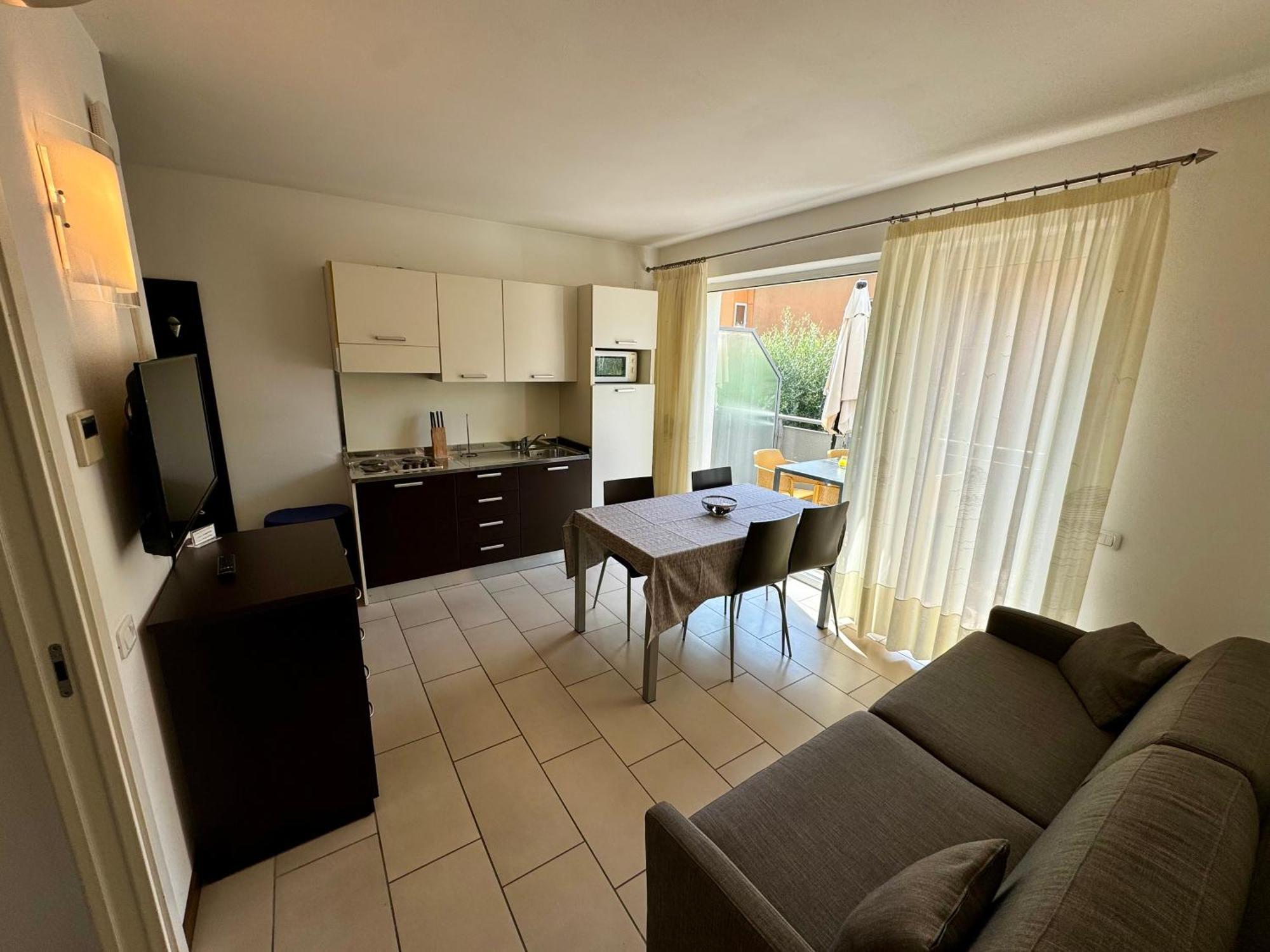 Casa Piccola Fewo Torbole Sul Garda Екстериор снимка