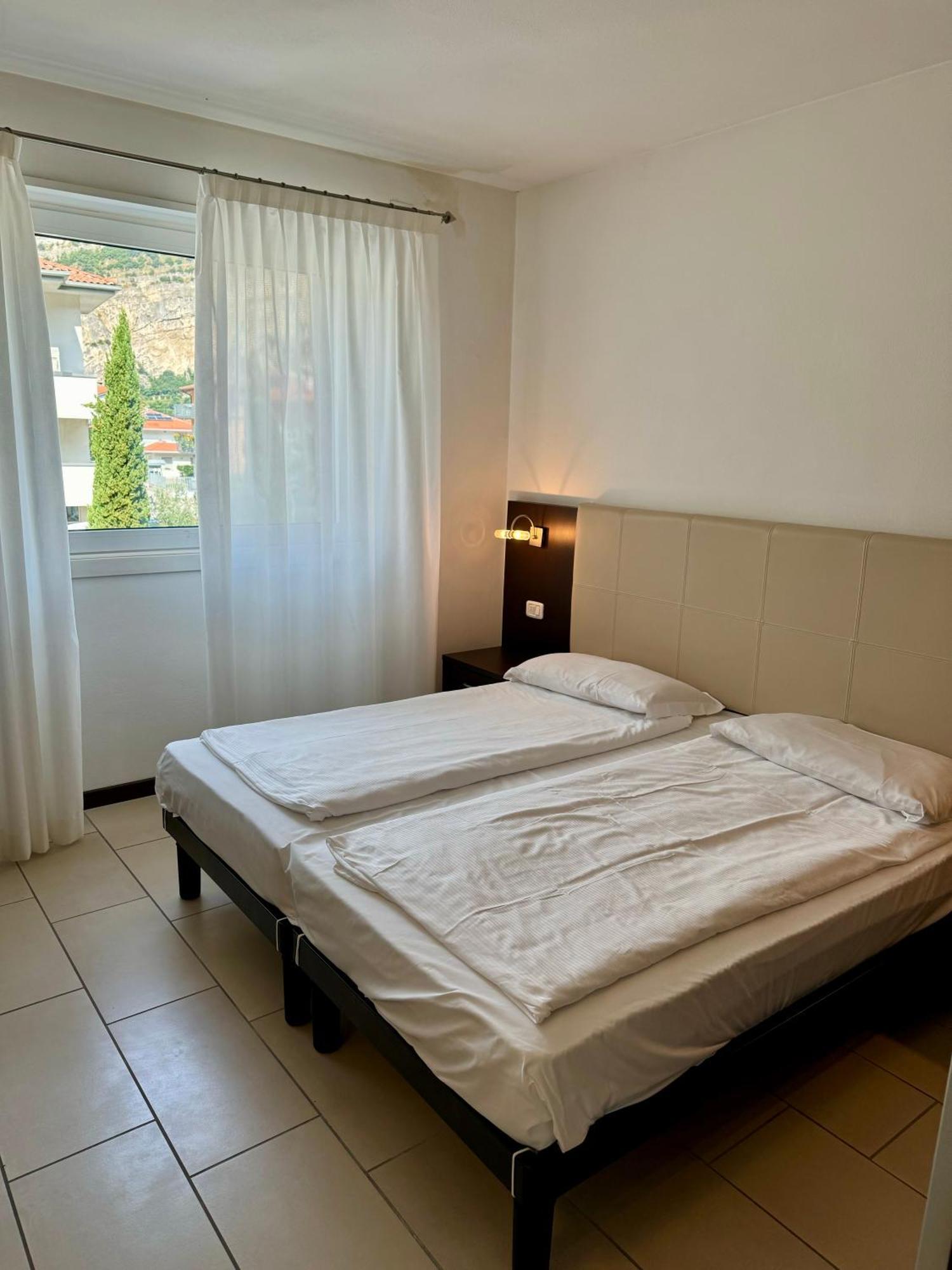 Casa Piccola Fewo Torbole Sul Garda Екстериор снимка